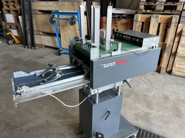 SUPERFEEDER, Margeur pour enveloppes – Image 3