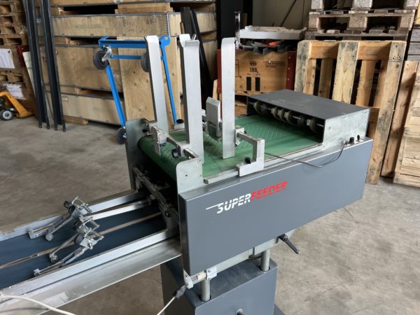 SUPERFEEDER, Margeur pour enveloppes – Image 4