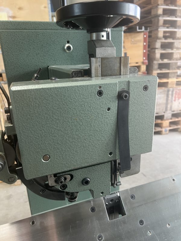 AGRAFEUSE MULLER MARTINI 273 – Image 7