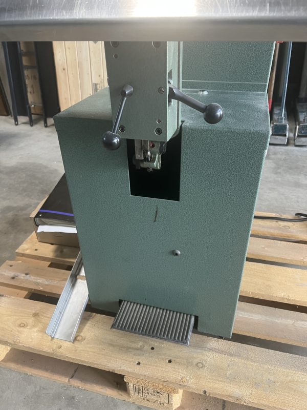 AGRAFEUSE MULLER MARTINI 273 – Image 8