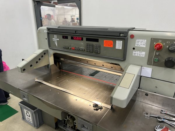 CUTTING MACHINE POLAR 92 EM - Image 3