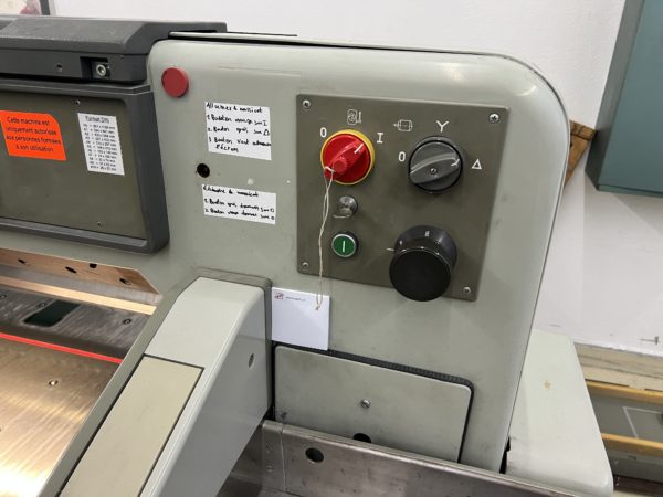 CUTTING MACHINE POLAR 92 EM - Image 4