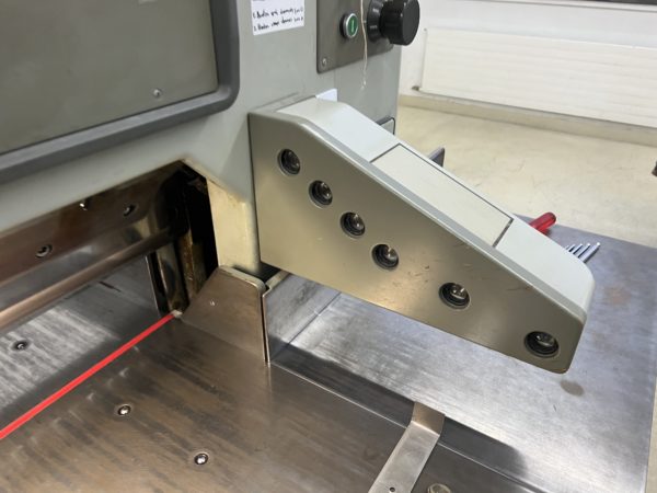 CUTTING MACHINE POLAR 92 EM - Image 9